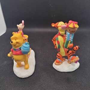 Winnie the Pooh and Tigger Figurine Set